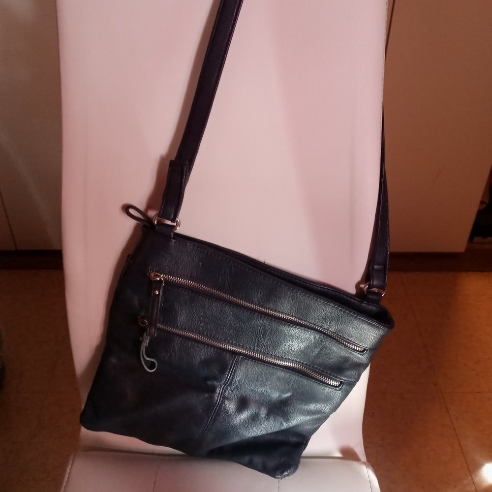 Black Cross body Women's Hand Bag